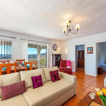 Mirador By